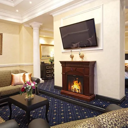 Le Premier - Maestro Otel Odessa