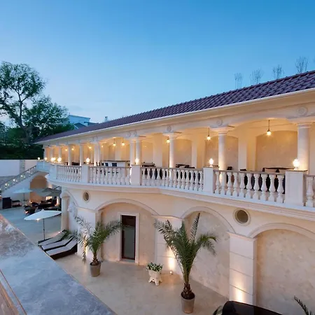 Le Premier - Maestro فندق 5*