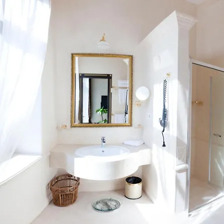 Le Premier - Maestro Otel 5*