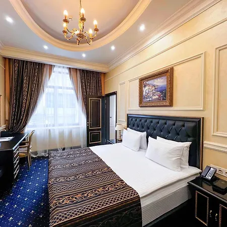Le Premier - Maestro Otel Odessa