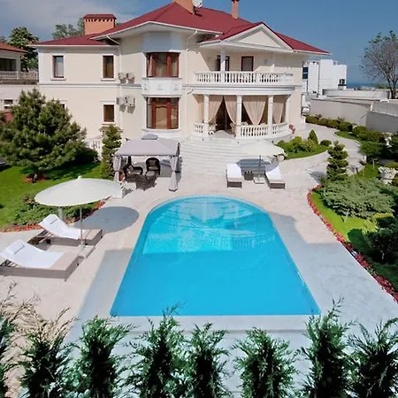 Le Premier - Maestro Otel 5*
