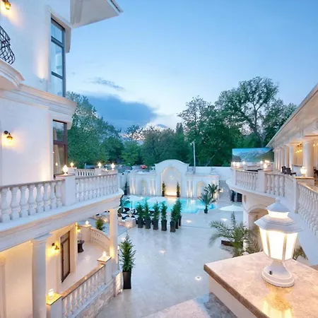 Le Premier - Maestro 5*