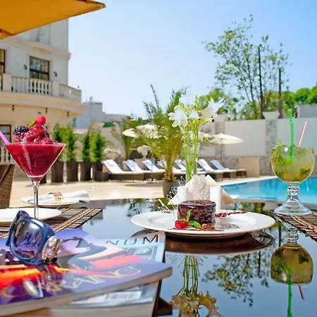Le Premier - Maestro Hotel 5*