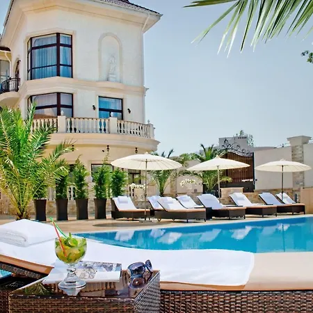 Le Premier - Maestro Hotel Odessa
