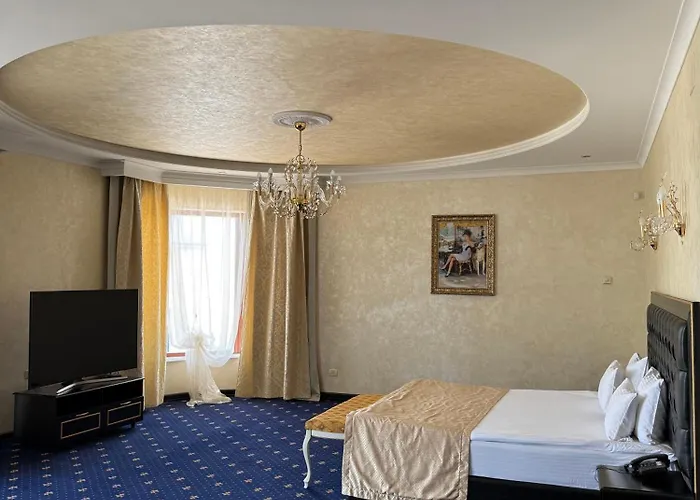 Le Premier - Maestro Hotel Odesa