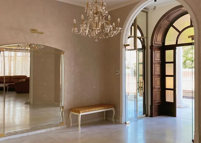 Hotel Le Premier - Maestro